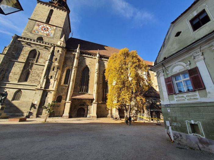 tours.kpmglobal.ro